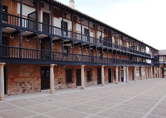 Casa Rural En San Carlos Del Valle- Dona Gumersinda
