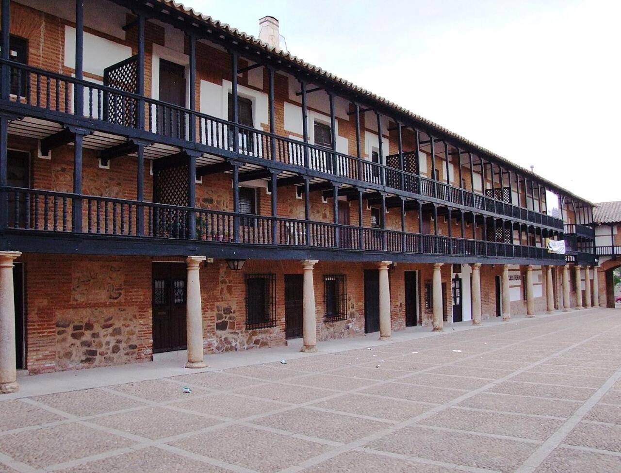 Ferienhaus En San Carlos Del Valle- Dona Gumersinda San Carlos del Valle